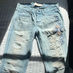 hollister boyfriend jeans